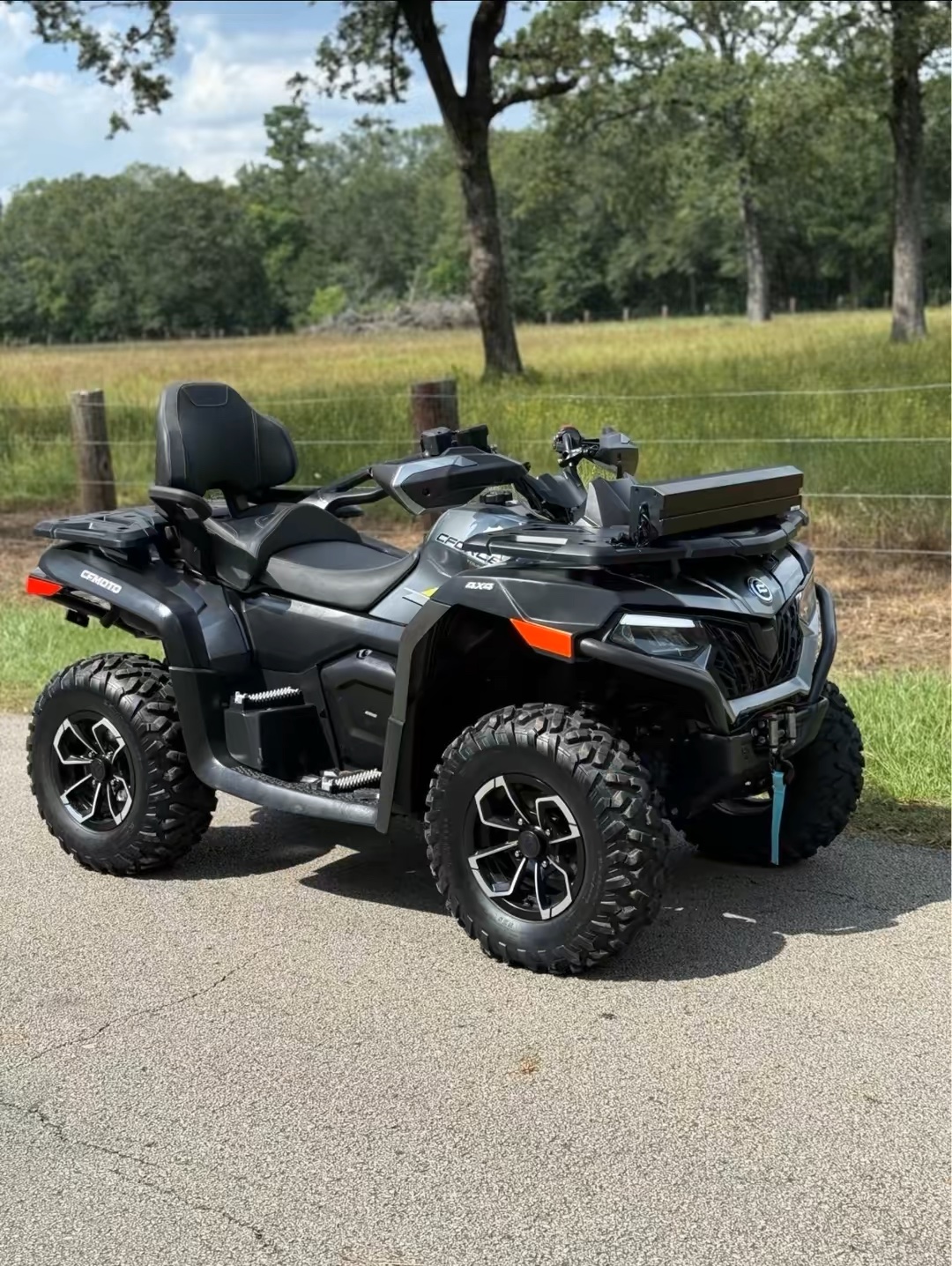 2024 CMOTO Cforce 600 Touring EPS - Image 3