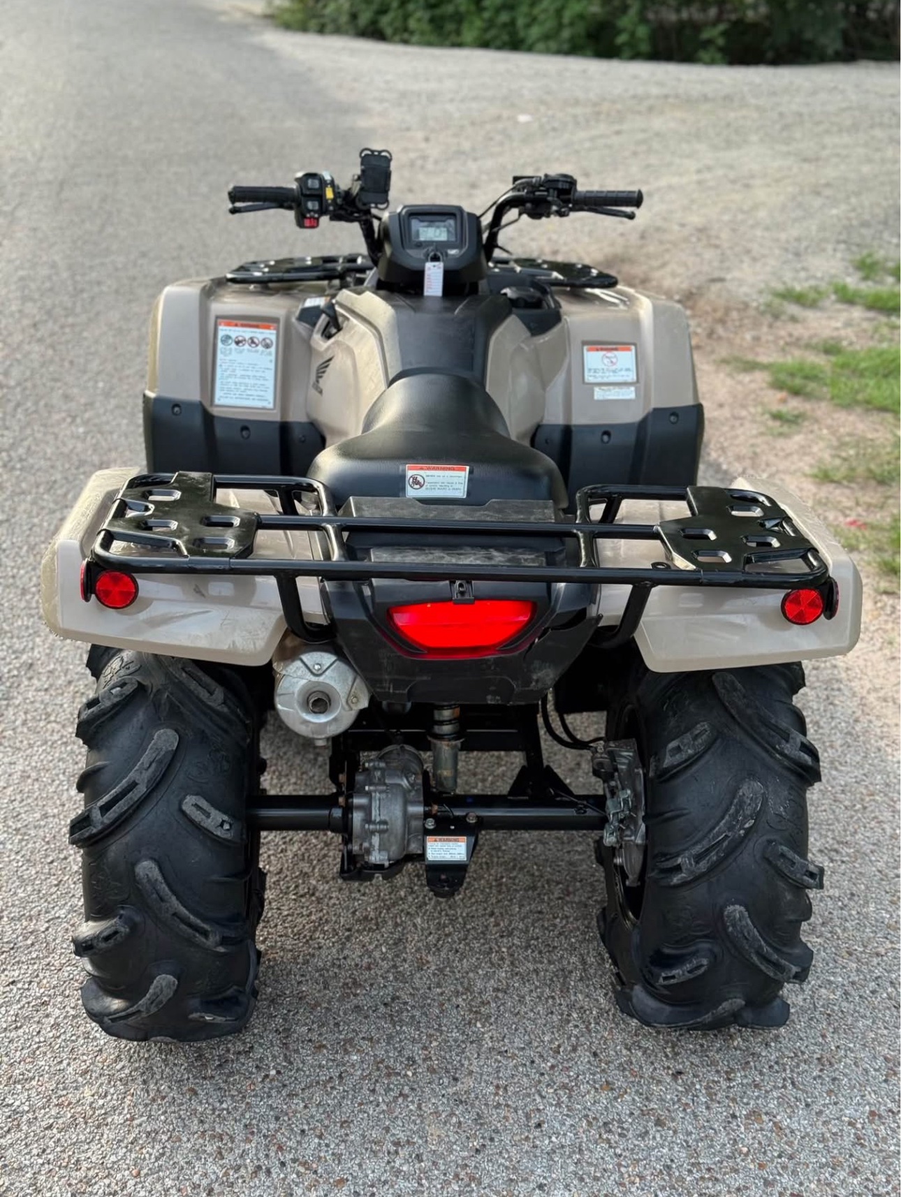 2024 Honda Rancher 420 ES 4x4 - Image 2